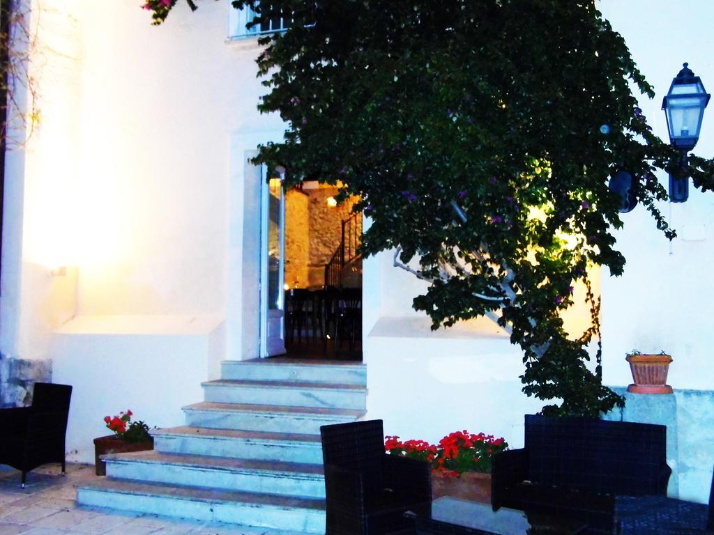 Hotel Ristorante Le Clarisse Amantea Exteriör bild